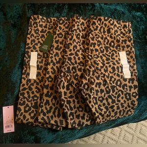 Lot of four brand new with tags Wild Fable leopard print biker shorts size large
